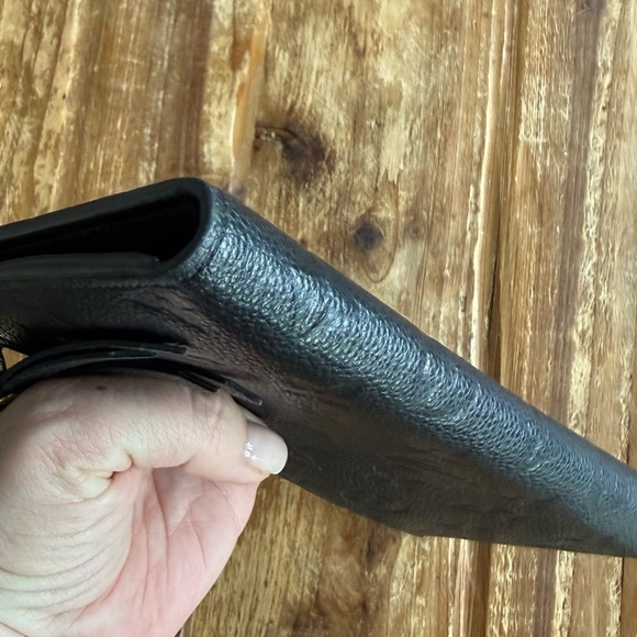 Authentic Louis Vuitton Empreinte Adele Wallet - Picture 13 of 16